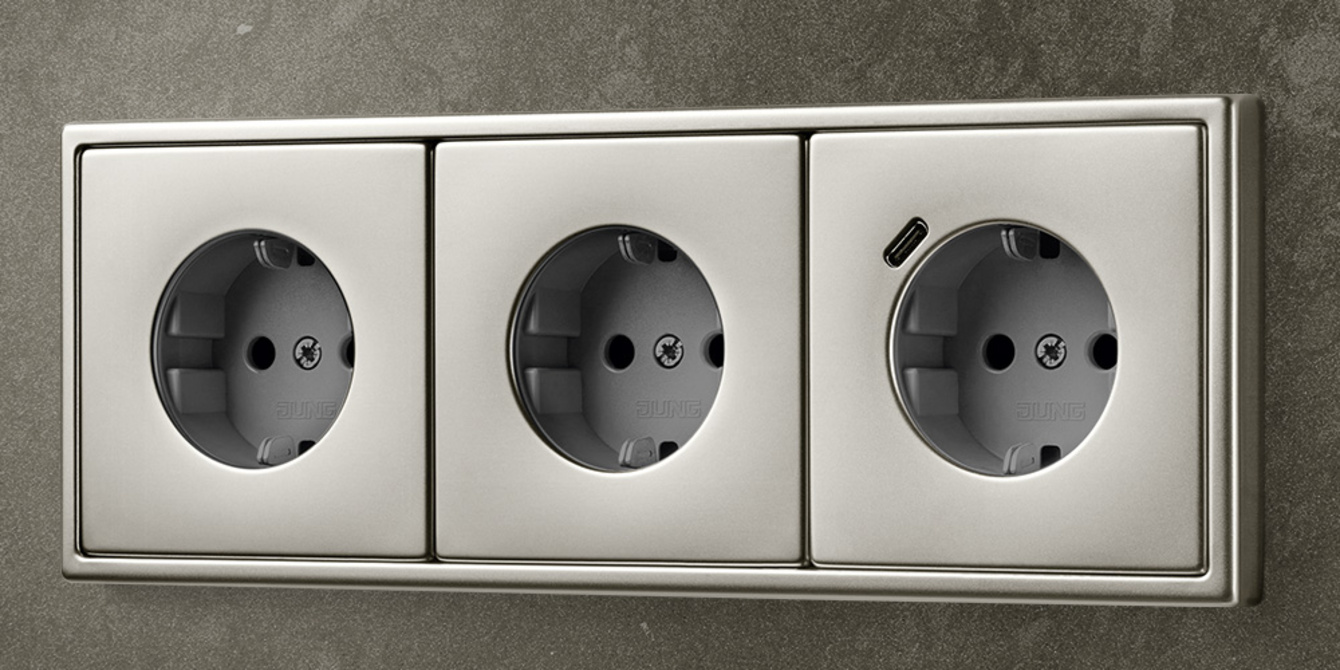 SCHUKO® Steckdosen mit USB bei DSM Elektrotechnik GmbH in Meiningen