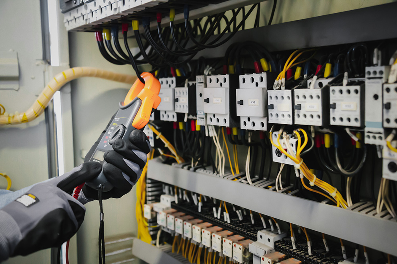 DGUV Vorschrift 3-Check bei DSM Elektrotechnik GmbH in Meiningen
