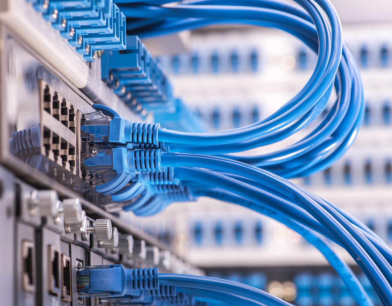 Netzwerke bei DSM Elektrotechnik GmbH in Meiningen